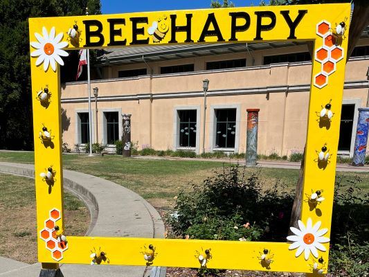Bee Happy by Vanessa Thomas at Town Green